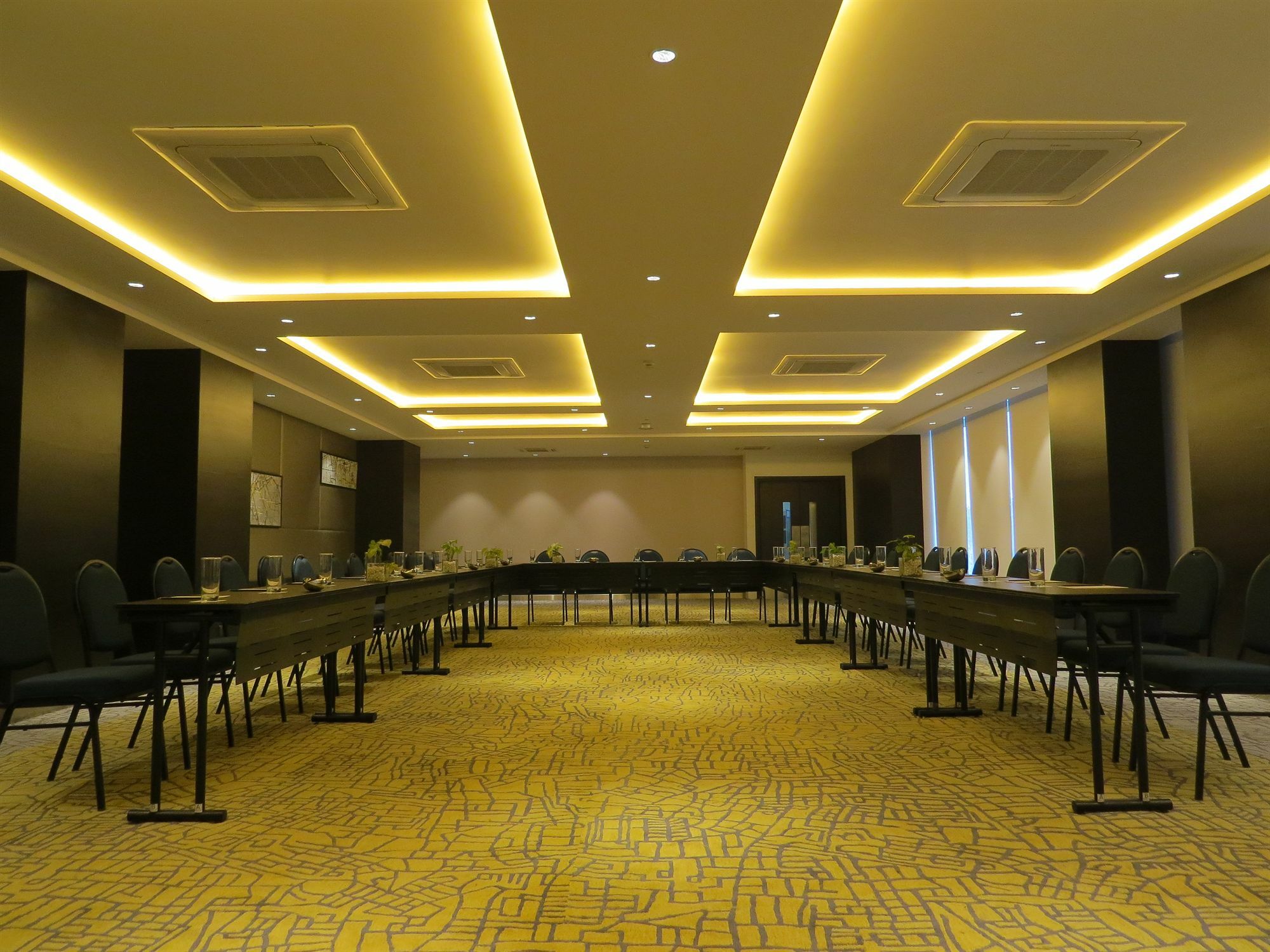 Park Inn By Radisson Gurgaon Bilaspur Manesar Ngoại thất bức ảnh